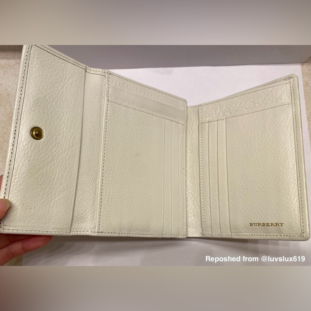 Burberry Kisslock Quilted Trifold Wallet - Picture 3 of 7